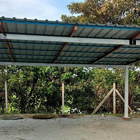 Ummi'S Homestay Besut Kampung Kuala Besut Esterno foto